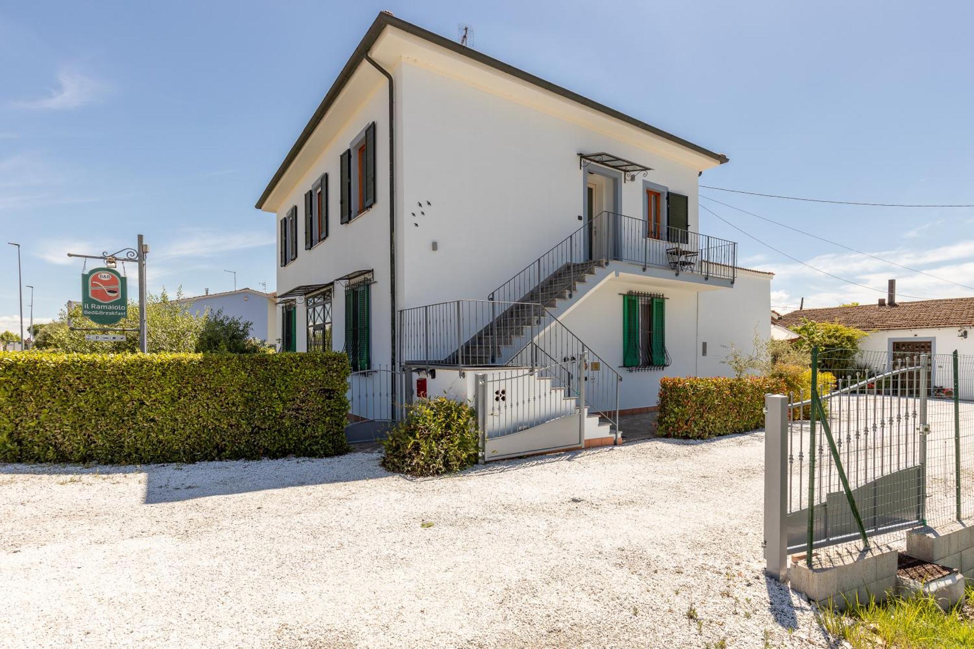 Santa Maria a Monte B&B Il Ramaiolo المظهر الخارجي الصورة