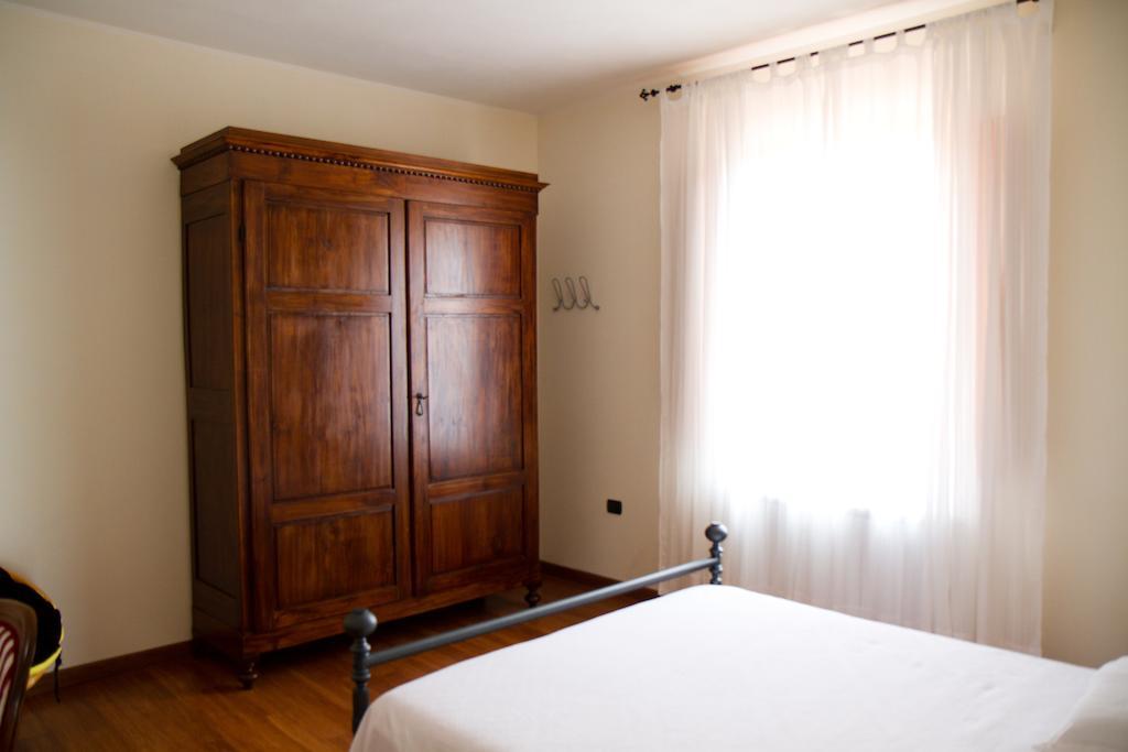 Santa Maria a Monte B&B Il Ramaiolo الغرفة الصورة